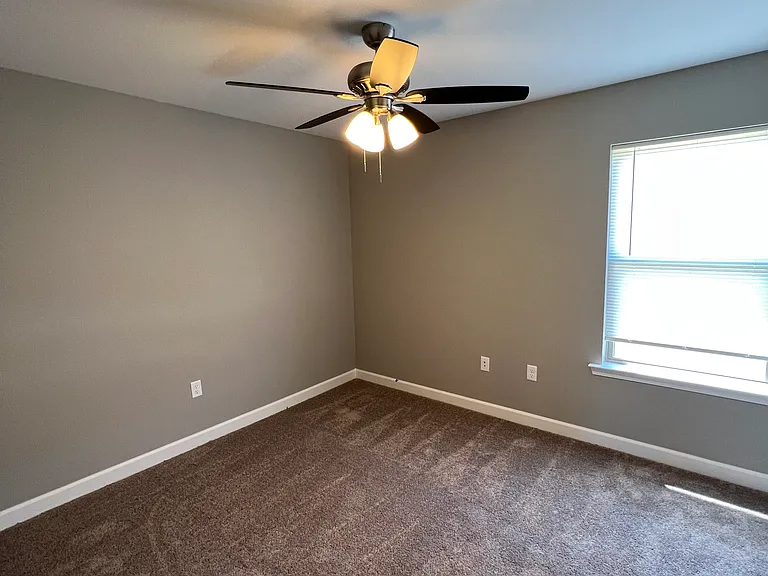 15 Jennifer Cv — Photo 7