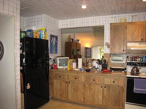 4th image of 381 E Wildwood Lane #381