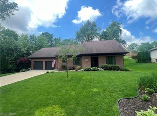 1030 Darrell Dr NE, New Philadelphia, OH