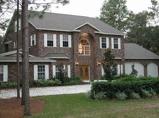 11 Lantern Hill Rd, Little Rock, AR 72227