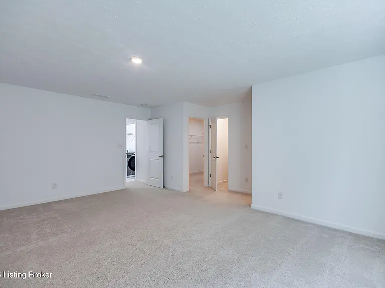 17010 Meander Way — Photo 50