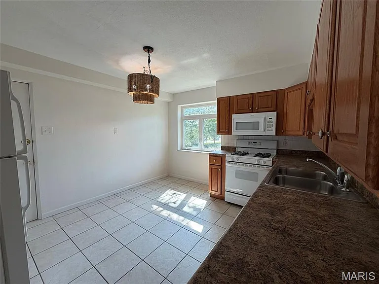 221 Monclay Ct #1N — Photo 8
