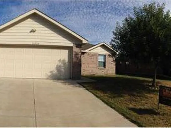 12924 Kingsgate Dr, Rhome, TX 76078