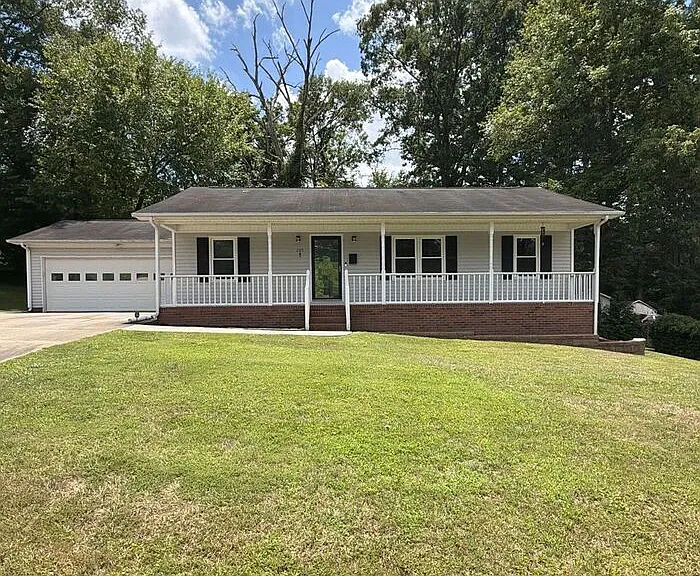 205 W Nims Ave — Photo 2