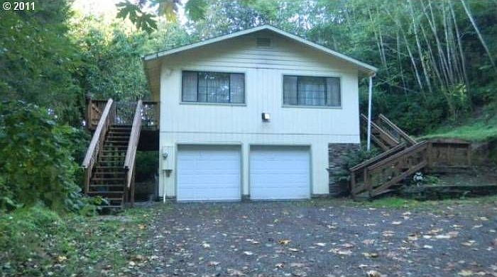Driveway/Front of Home