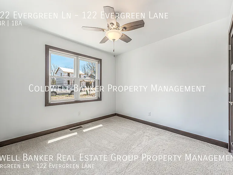 122 Evergreen Ln #122 EVERGREEN LANE — Photo 10