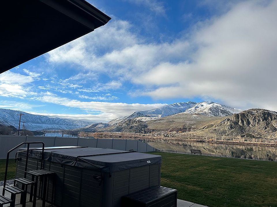 Beebe Bridge in distance 