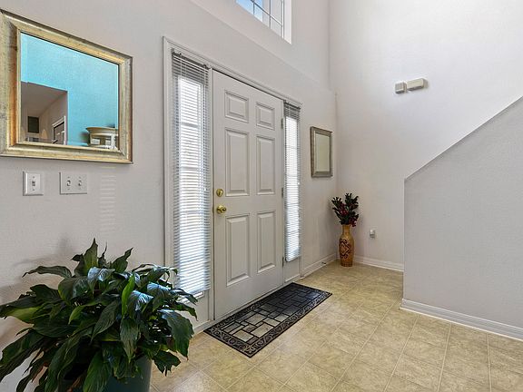 4th image of 7274 Nottinghamshire Dr