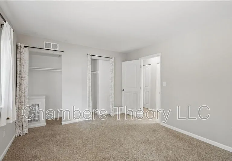 1521 Colonial Dr #304 — Photo 17