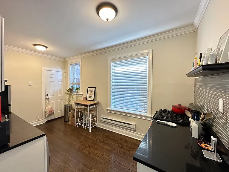 648.5 W Roscoe St #N4 — Photo 3