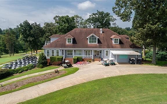 2nd image of 3073 Cornwell Dr