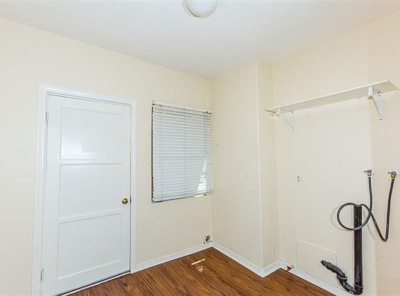 5th image of 445 19th St