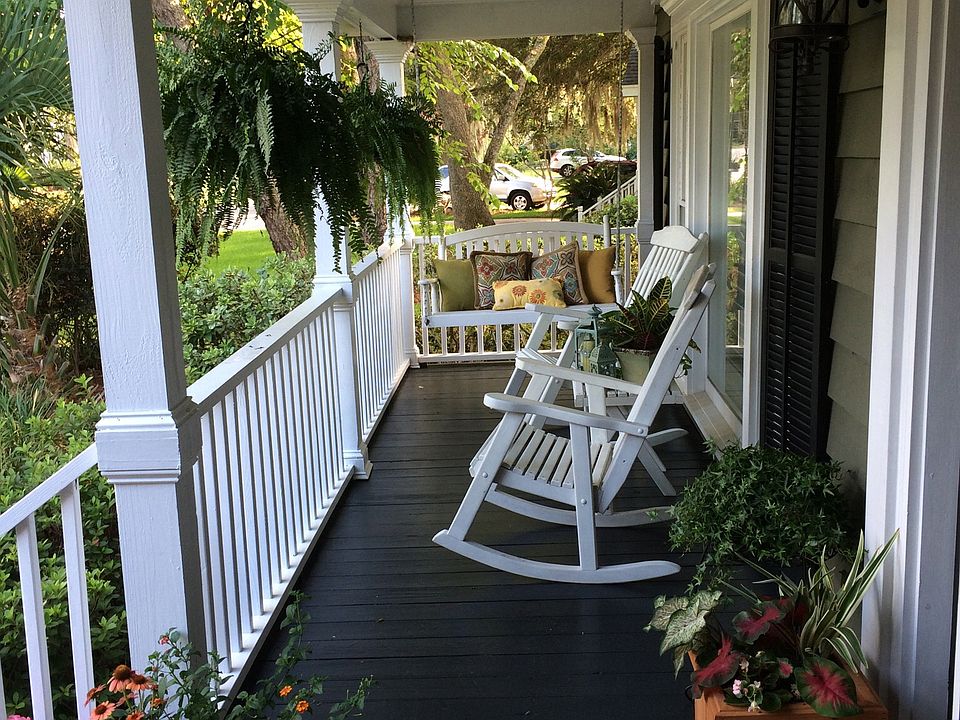 2nd image of 628 Oak Marsh Dr