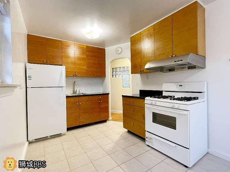 1st image of 63-52 79th St Floor 2