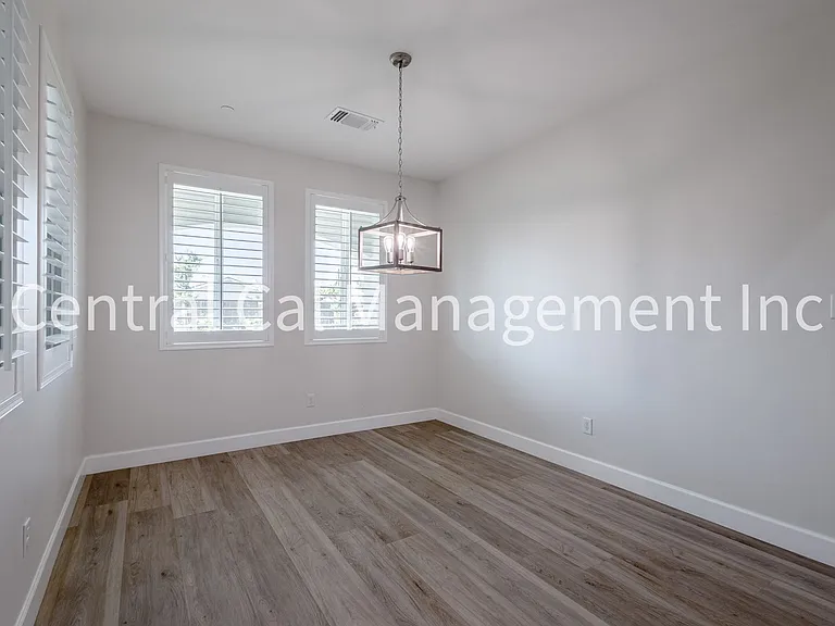 9029 Almond Creek Dr — Photo 16