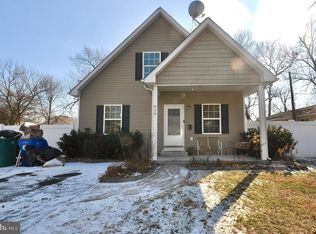 828 Main Ave, Croydon, PA 19021