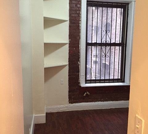 2nd image of 243 W 15th St APT 1FE