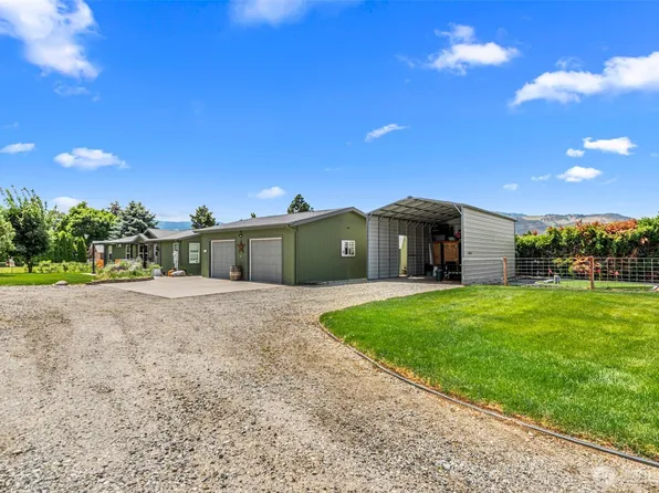 136 29th Street NW, East Wenatchee, WA 98802