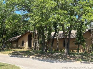 2913 Springdale Ln, Duncan, OK 73533