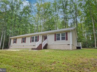 92 Eagles Cove Rd, Mineral, VA 23117
