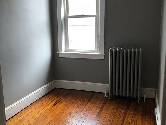 4th image of 704 W Vine St #5564915A4