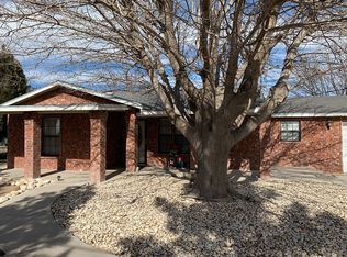 2010 Radio Blvd, Carlsbad, NM 88220