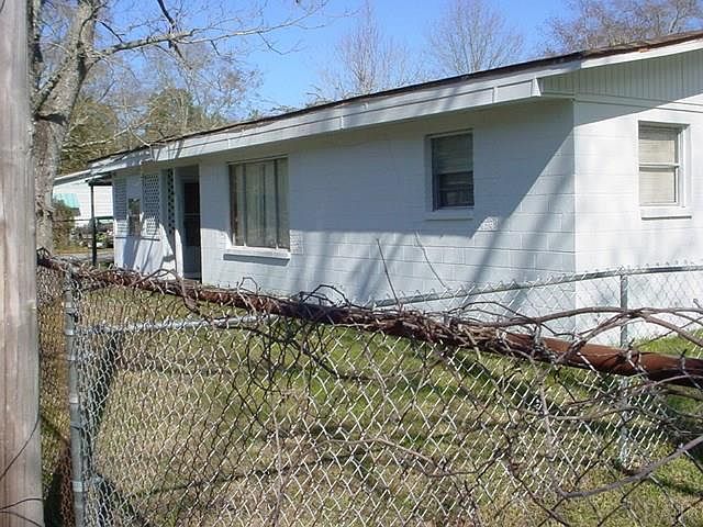 1st image of 8428 Cherry Ave