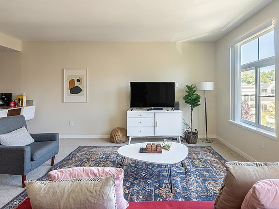 5th image of 496 Mansion Park Dr #304