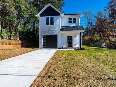 1449 4th St SW, Hickory, NC, 28602