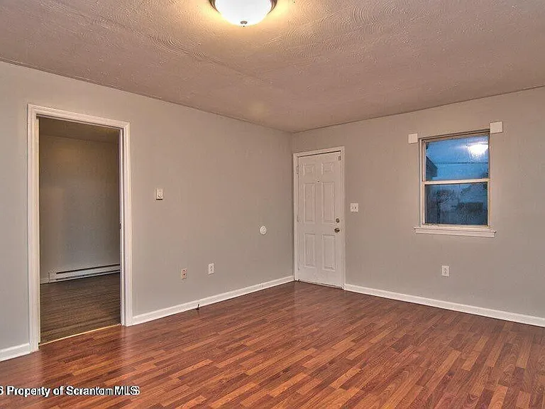 1418 N Main Ave #C — Photo 6