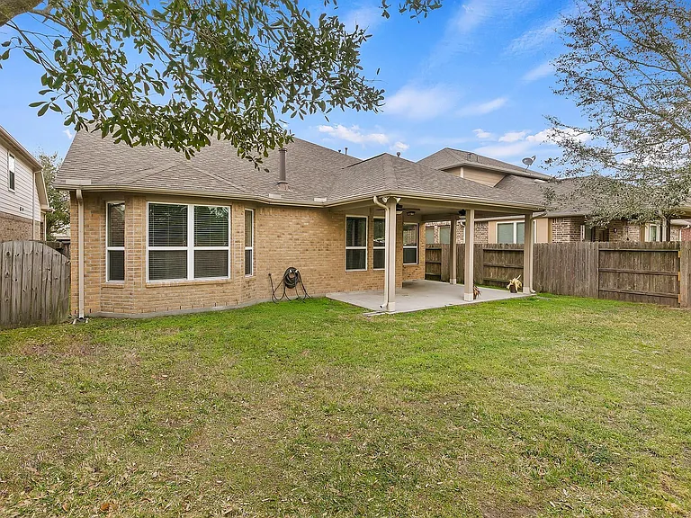 26315 Cedar Pine Dr — Photo 30
