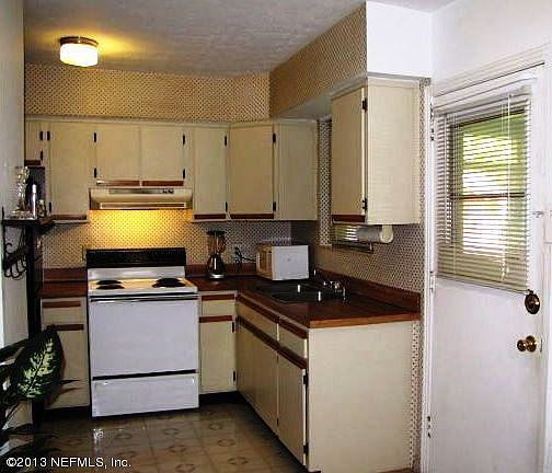 3rd image of 4508 Kennedy Ct