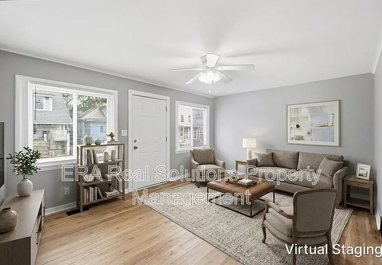 361 S Harris Ave #A — Photo 1