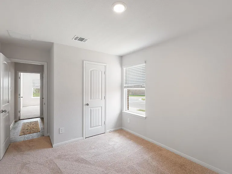 205 Bethpage Dr — Photo 8