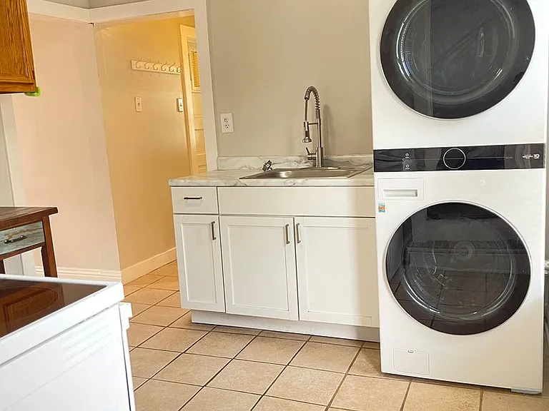 6241 Decatur St — Photo 17