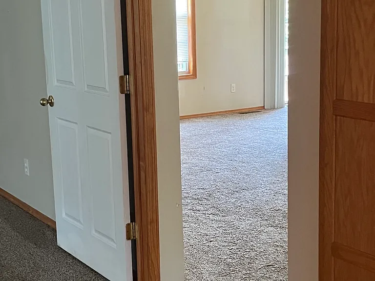 275 Amber Ave #275 — Photo 9