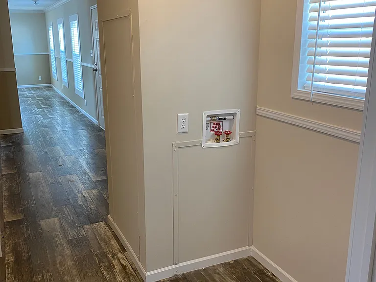 7117 SW Archer Rd — Photo 13