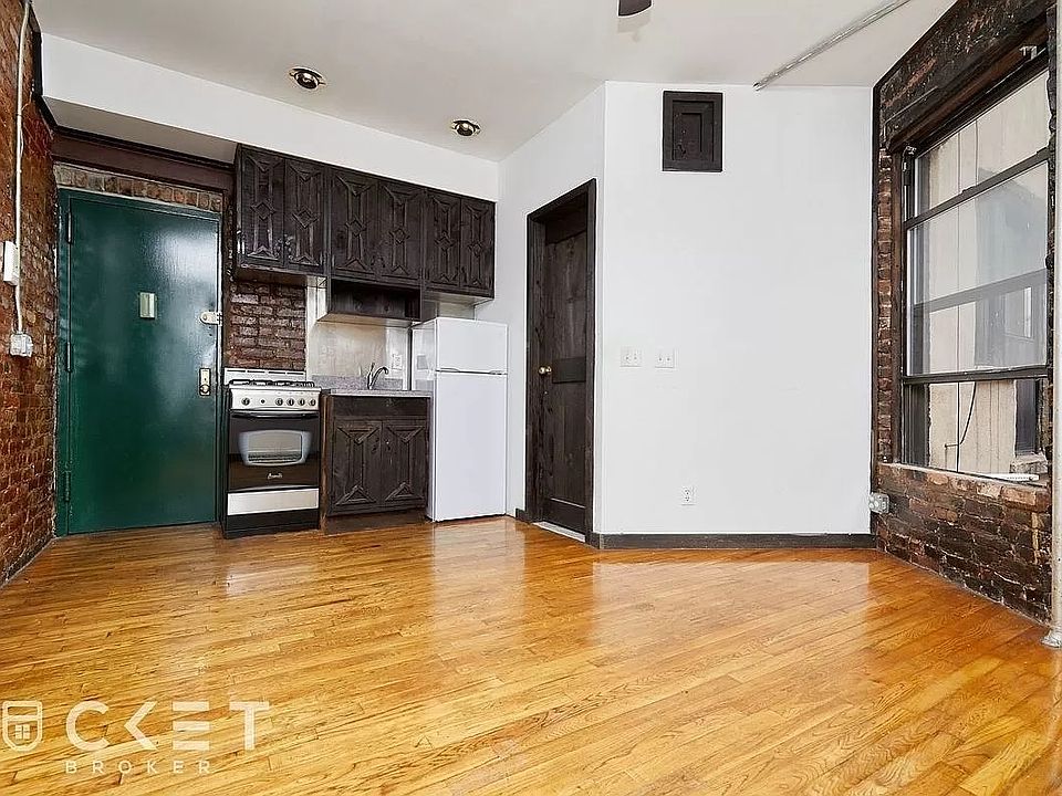 1st image of 520 E 14th St APT 10