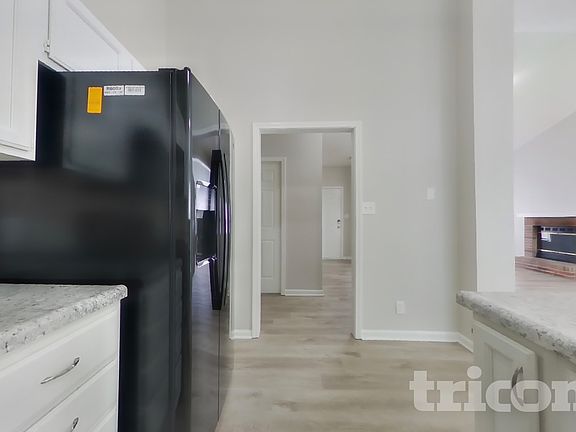 5th image of 3738 Oslo Pl