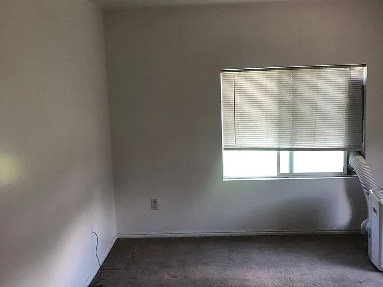 3707 McCall St #B — Photo 10