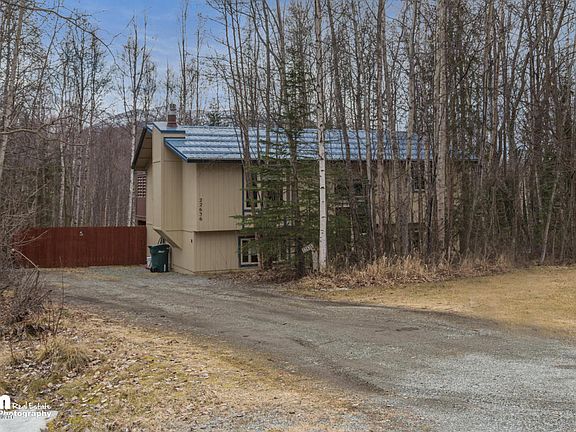 2nd image of 22636 Northwoods Dr