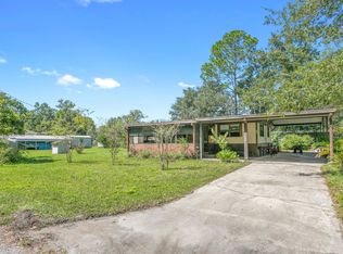 225 Pine Tree Trl, Crescent City, FL 32112