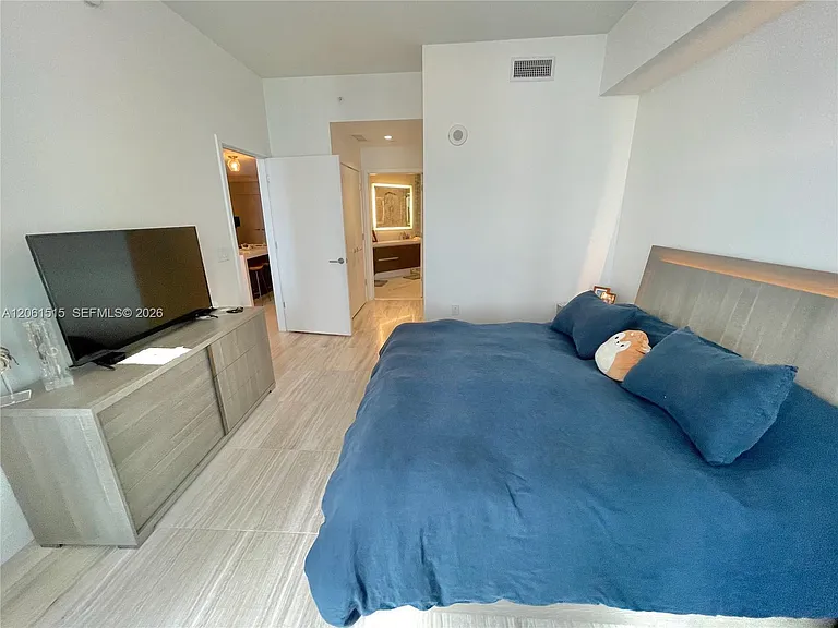 851 NE 1st Ave #2605 — Photo 18