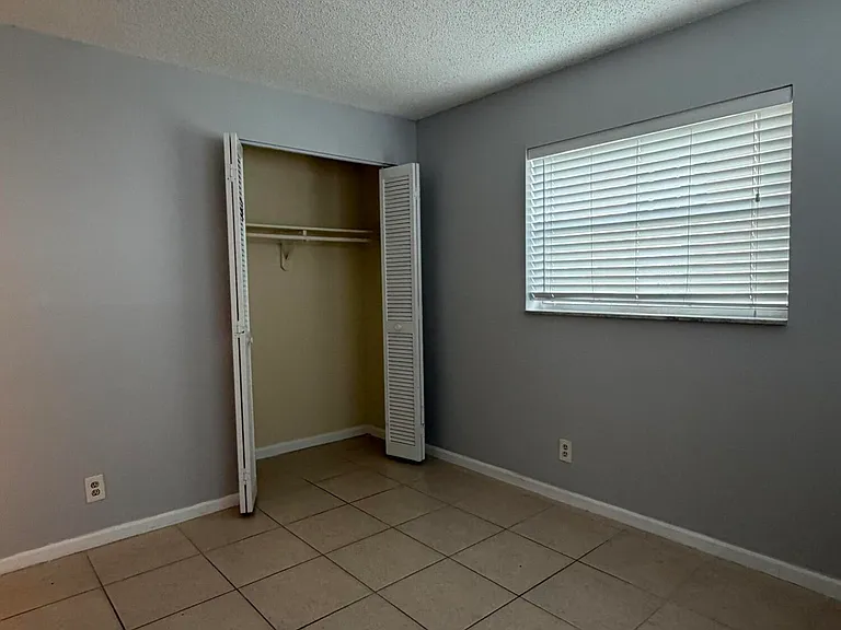 9915 Sandalfoot Blvd #410 — Photo 19