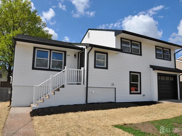 105 Coolidge Ave, Carteret, NJ 07008