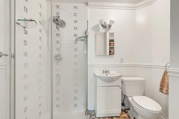 Sold by Compass | media 12