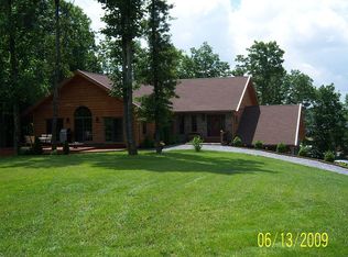 102 Summit Dr, Beckley, WV 25801