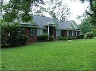 2805 Winifred Rd, Albany, GA 31721