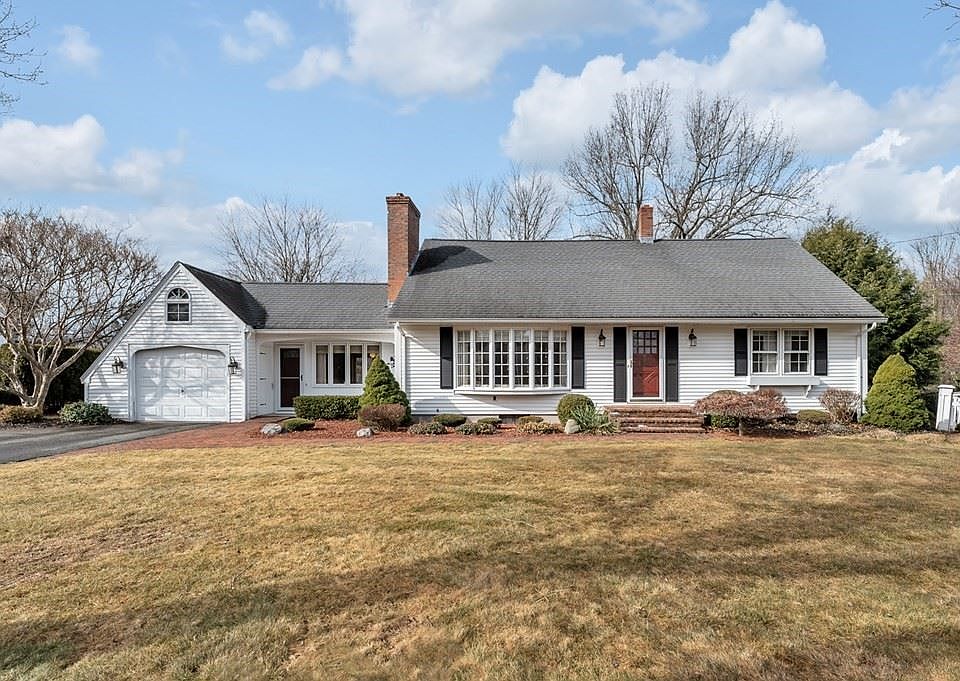 1st image of 87 Hillside Dr
