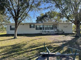 25 Russell Ct, Venus, FL 33960